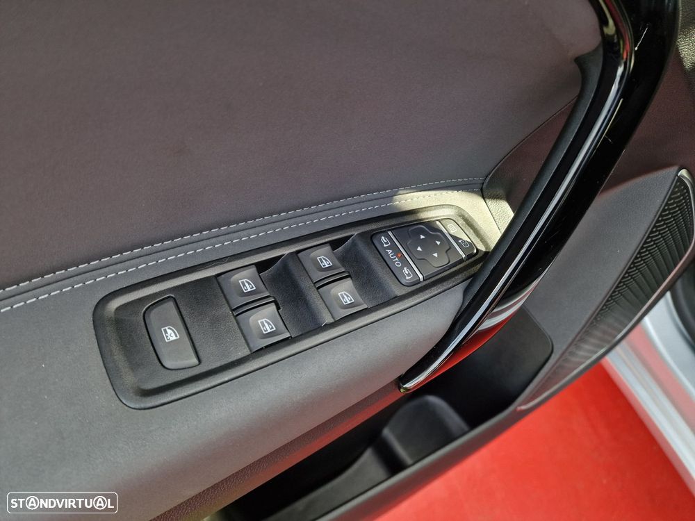 Mercedes-Benz T 180 - 11