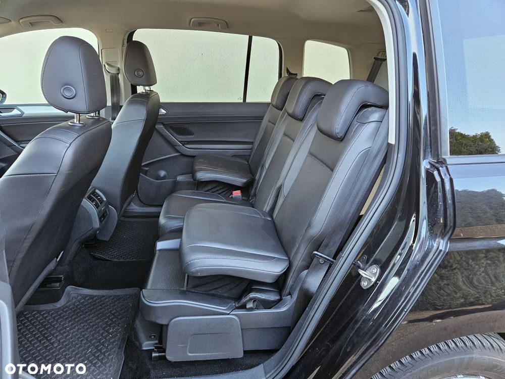 Volkswagen Touran 2.0 TDI SCR DSG Comfortline - 10