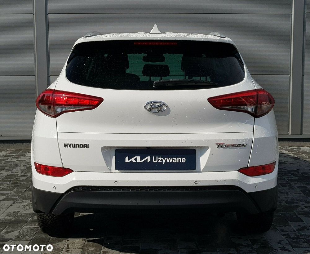 Hyundai Tucson 1.6 GDI BlueDrive Comfort 2WD - 11