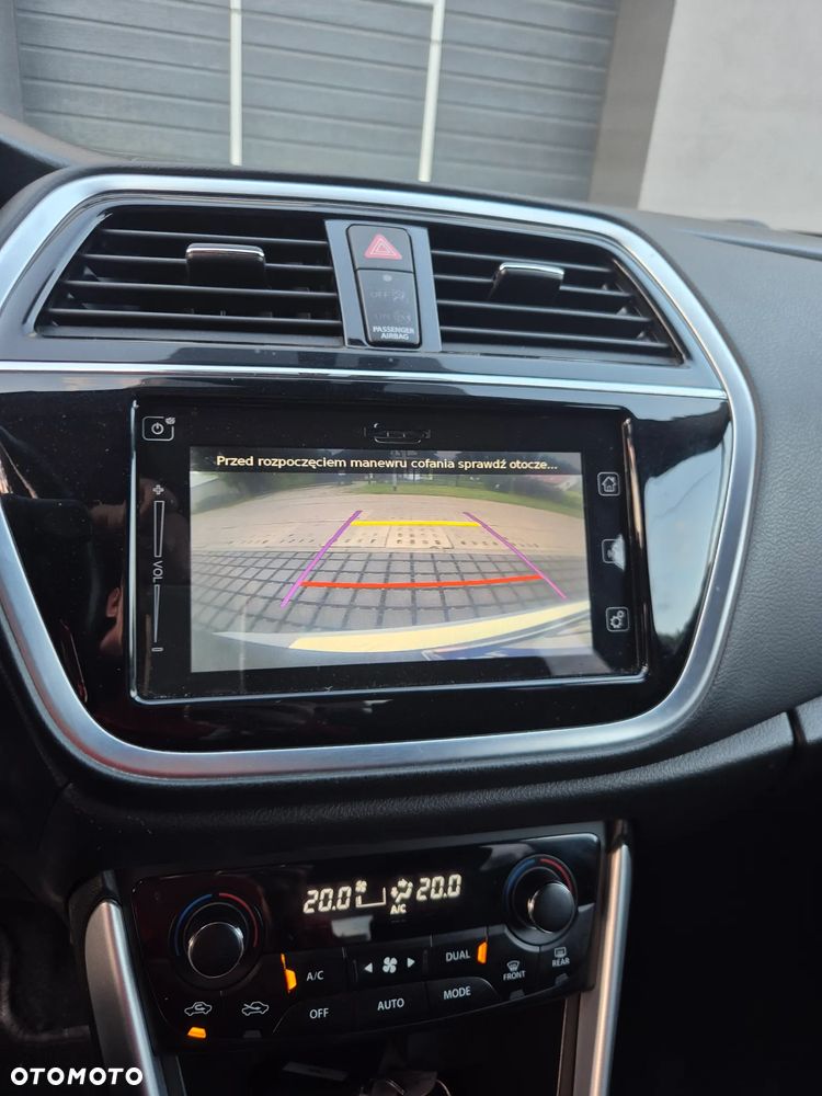 Suzuki SX4 S-Cross 1.0 T Premium - 20