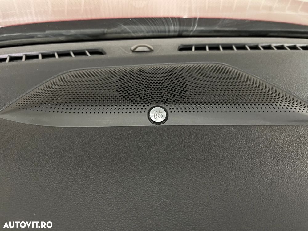 Ford Kuga 2.0 EcoBlue A8 AWD ST Line X - 24