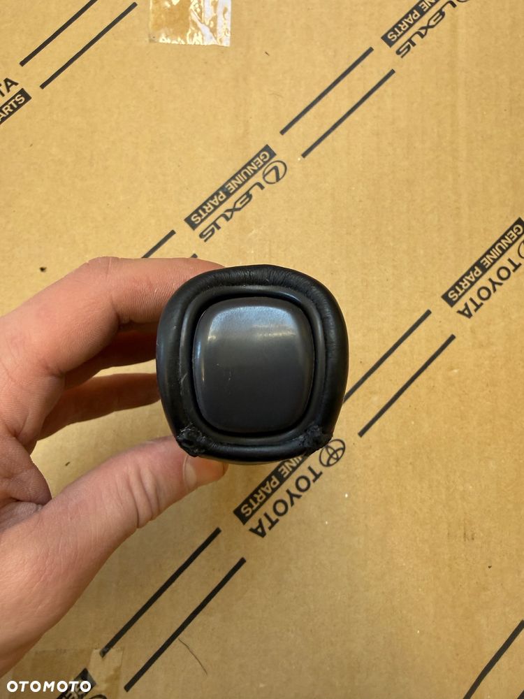 Gałka zmiany biegów obszyta Lexus SC400 92-98r. - 2