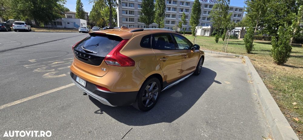 Volvo V40 Cross Country D2 - 3
