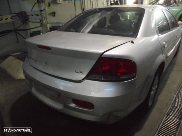 Carro MOT: ECC  466 CHRYSLER SEBRING 2001 2.0 141CV 4P CINZA GASOLINA - 4