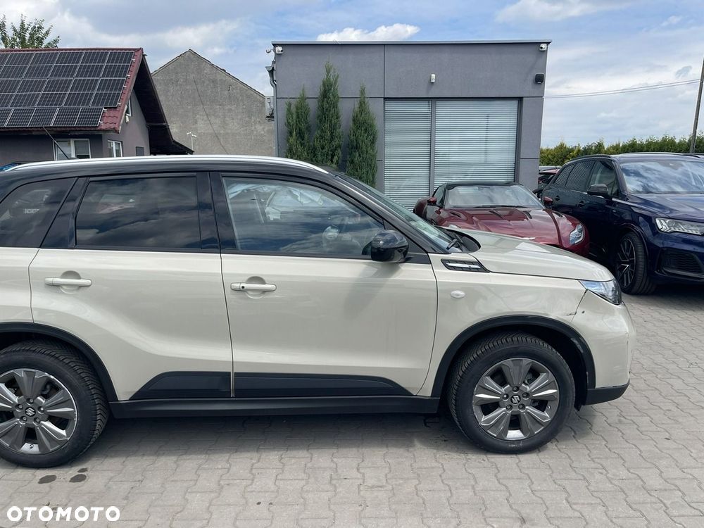 Suzuki Vitara 1.4 Boosterjet Hybrid Comfort - 2