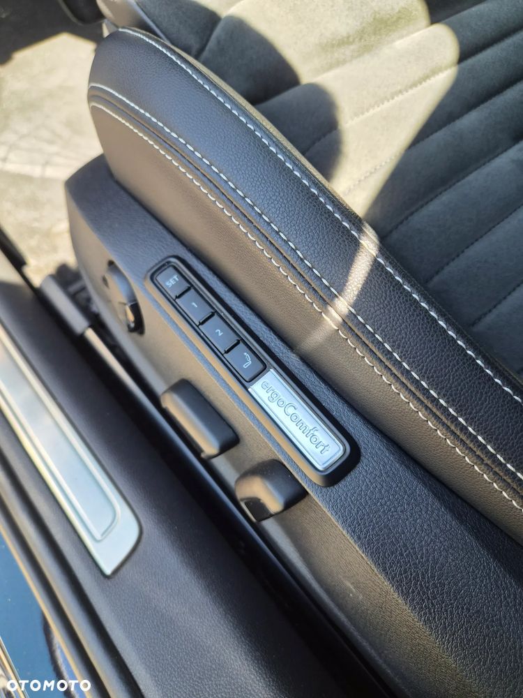 Volkswagen Passat 1.5 TSI EVO Elegance DSG - 9