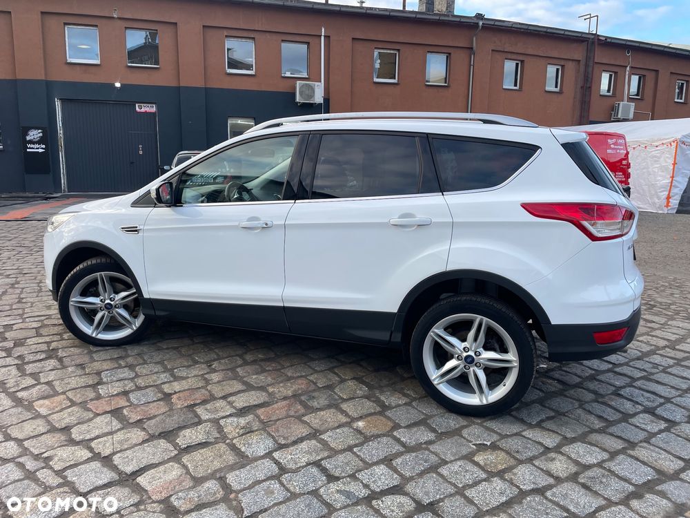 Ford Kuga 2.0 TDCi 4x4 Titanium - 3