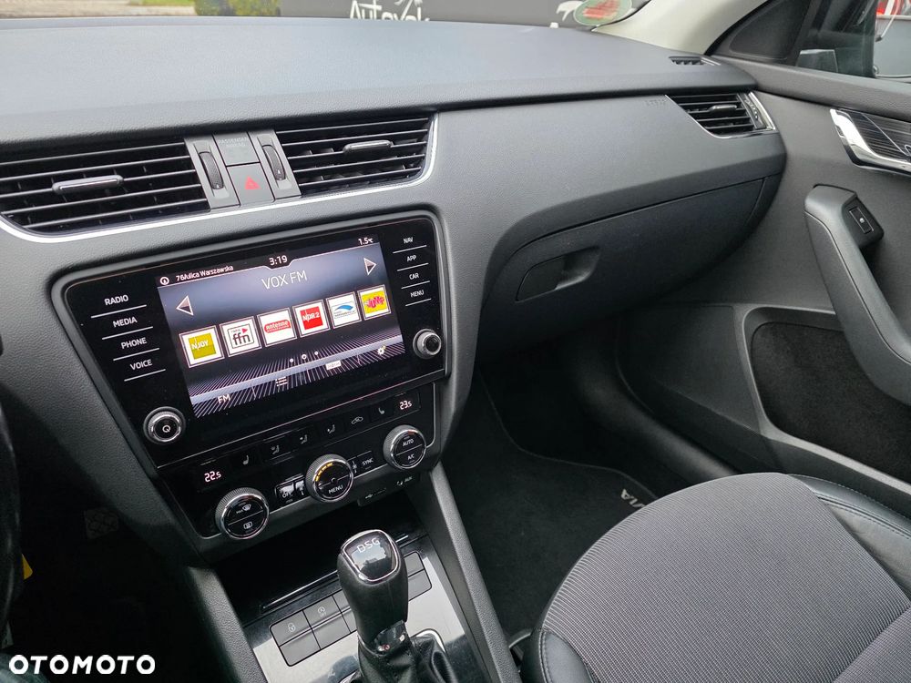 Skoda Octavia 1.6 TDI DSG Premium Edition - 18