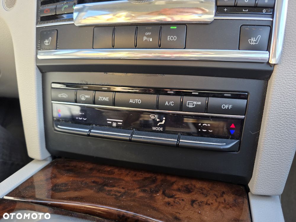 Mercedes-Benz Klasa E - 19