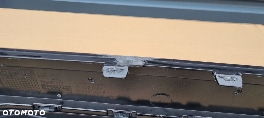 SEAT ARONA LIFT 2021- Zderzak przód oryginał MA357 - 15