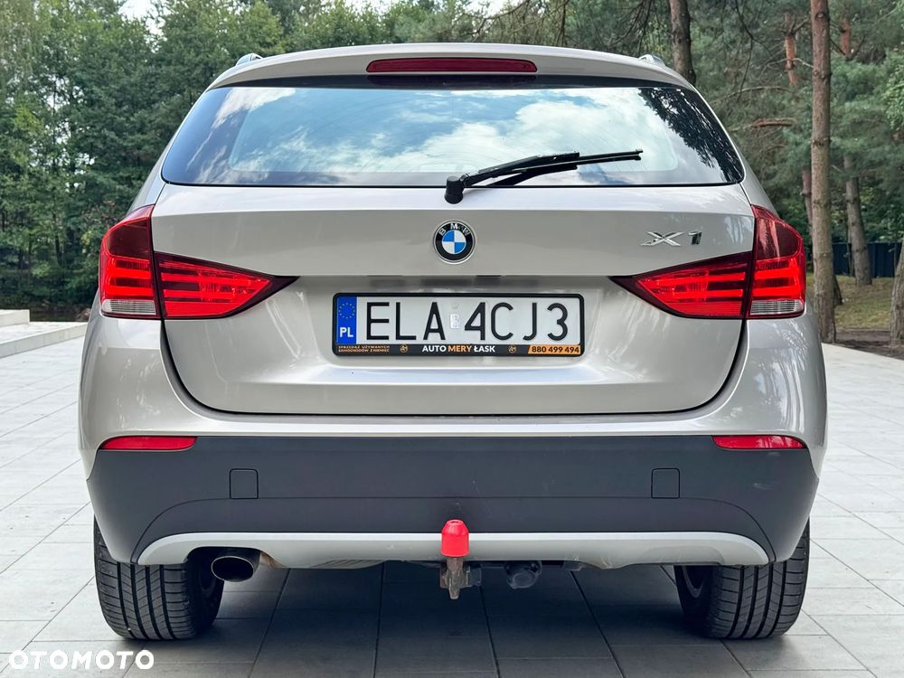 BMW X1 sDrive18d Sport Line - 13