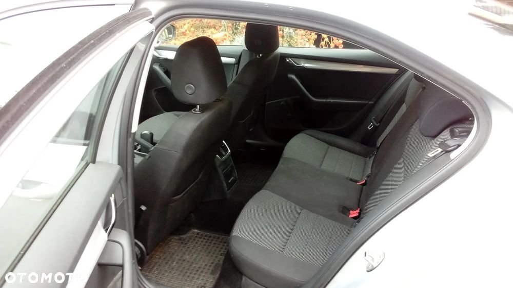 Skoda Octavia 1.6 TDI Ambition - 5