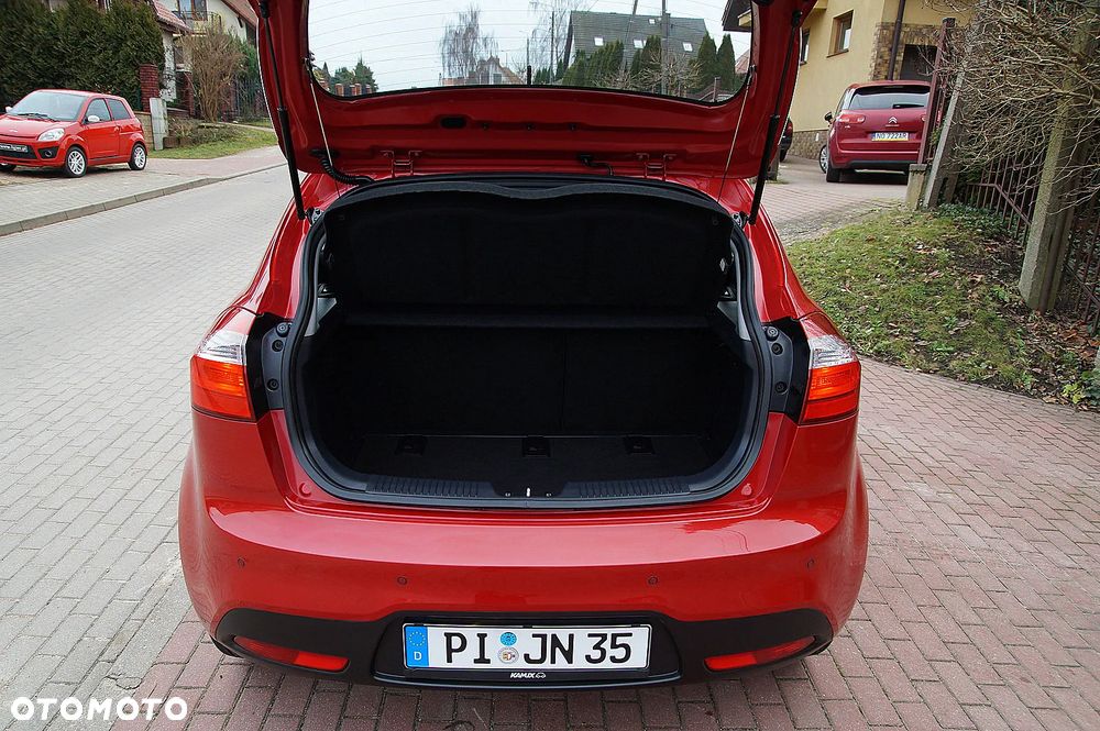 Kia Rio 1.2 Business Line - 19