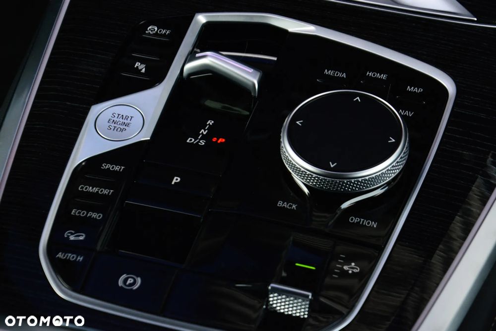 BMW X5 xDrive30d - 37