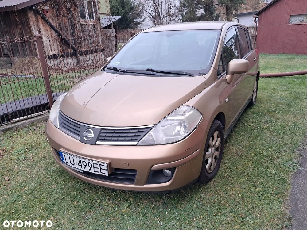 Nissan Tiida 1.6 Acenta - 1