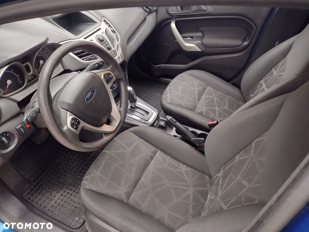 Ford Fiesta - 20