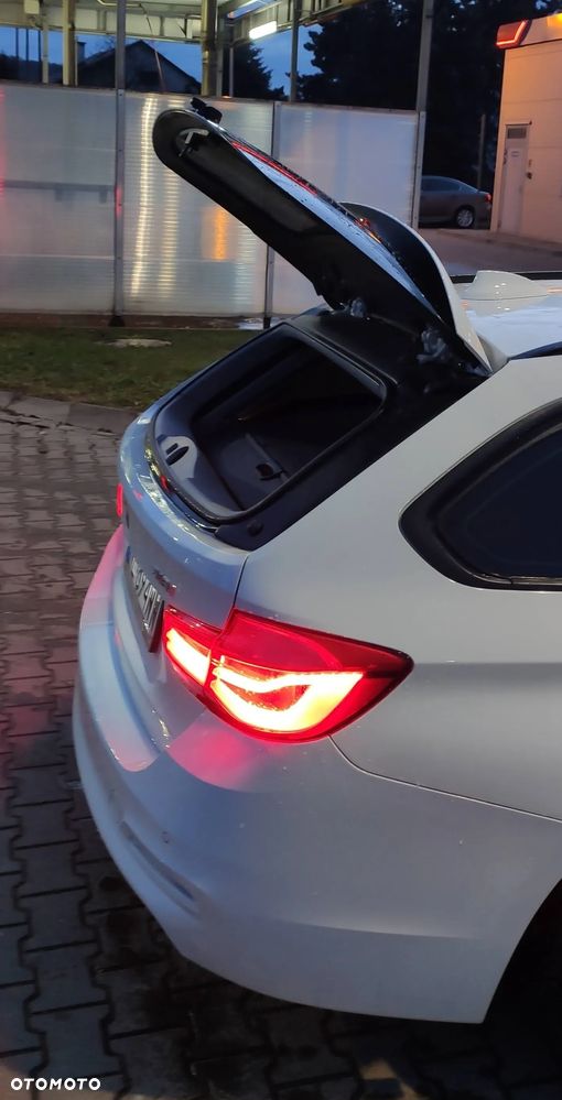 BMW Seria 3 318i - 19