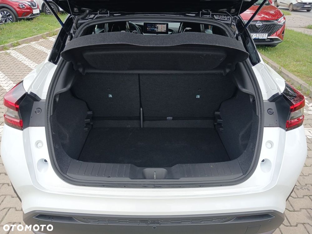 Nissan Juke 1.0 DIG-T N-Design DCT - 28