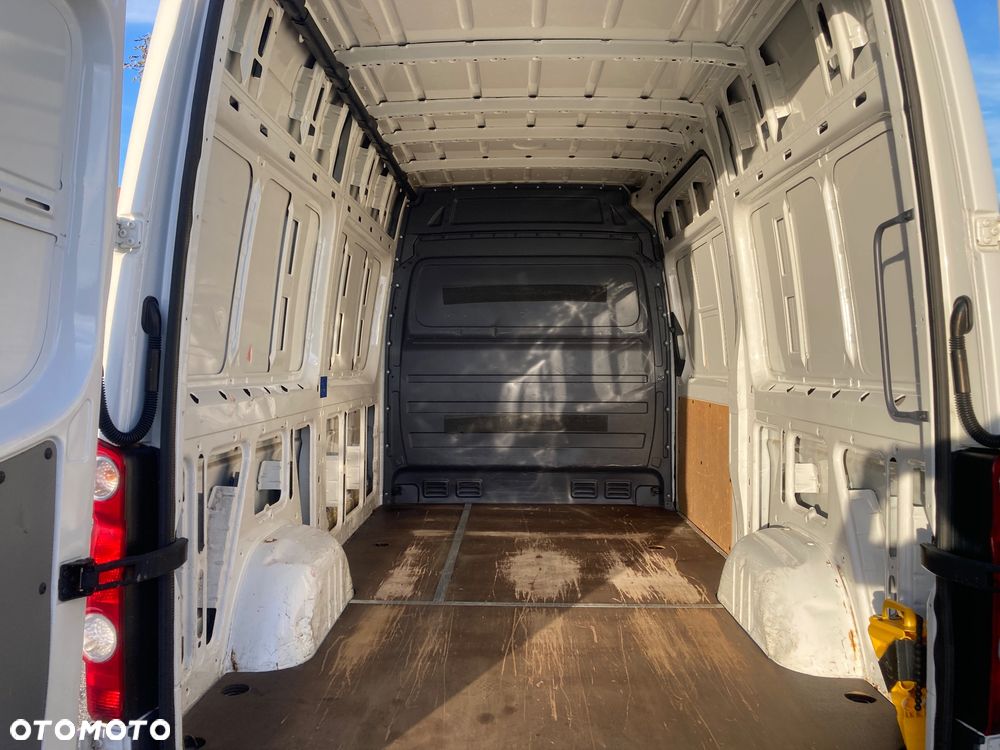 Volkswagen Crafter - 6