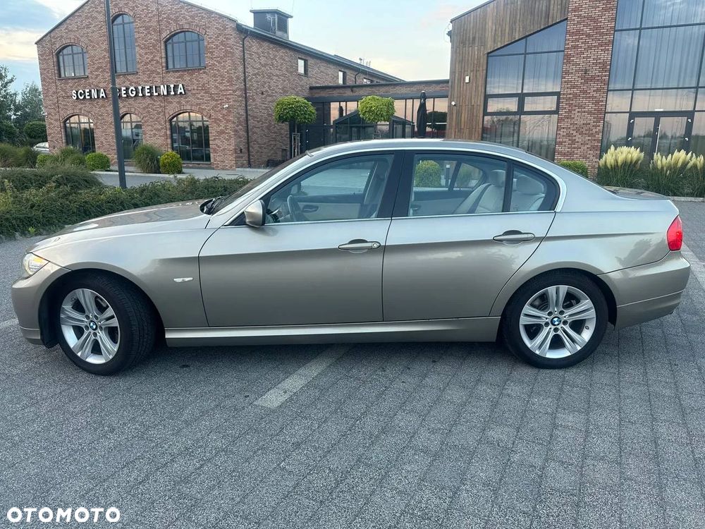 BMW Seria 3 318i Edition Lifestyle - 8