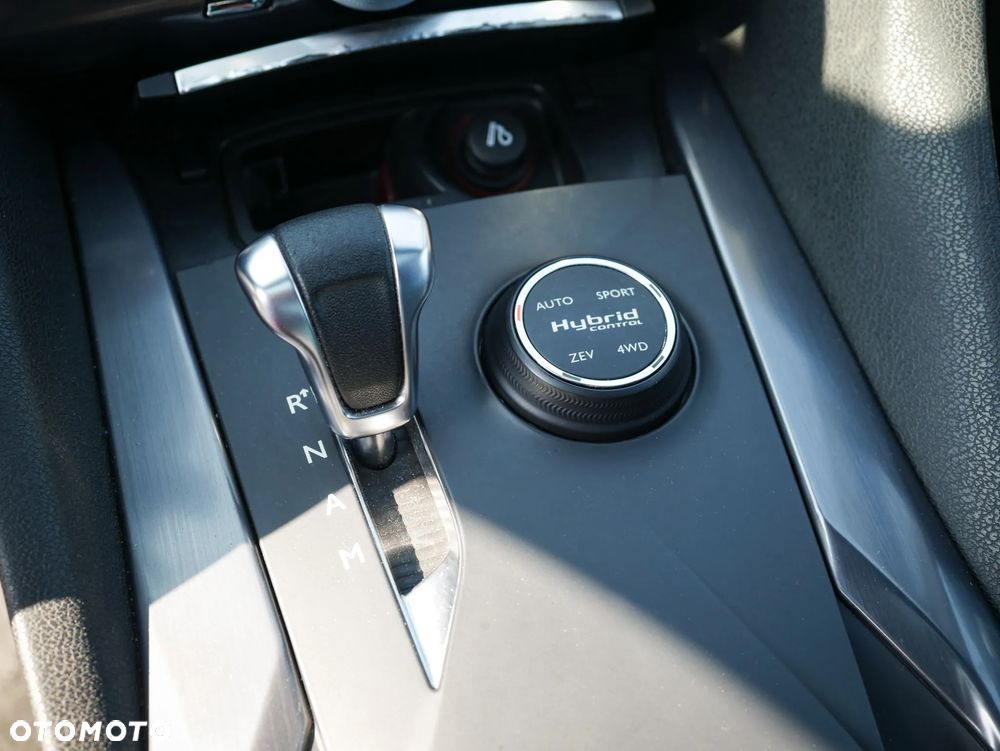Citroën DS5 2.0 HDi Hybrid4 SportChic MCP - 41