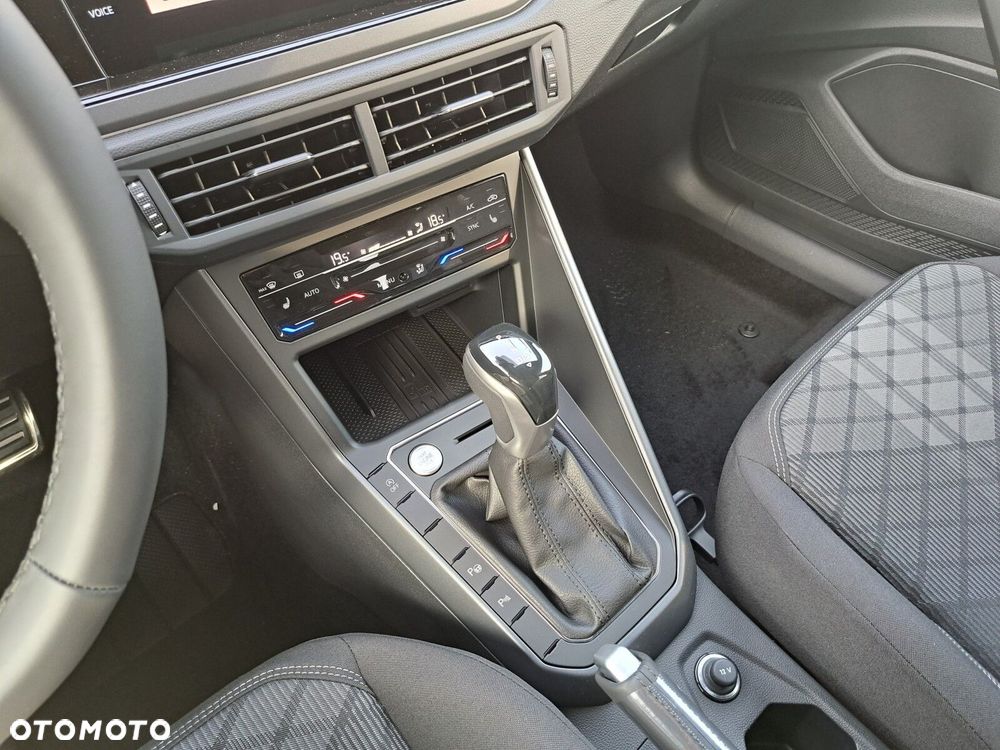 Volkswagen Taigo 1.5 TSI ACT R-Line DSG - 16
