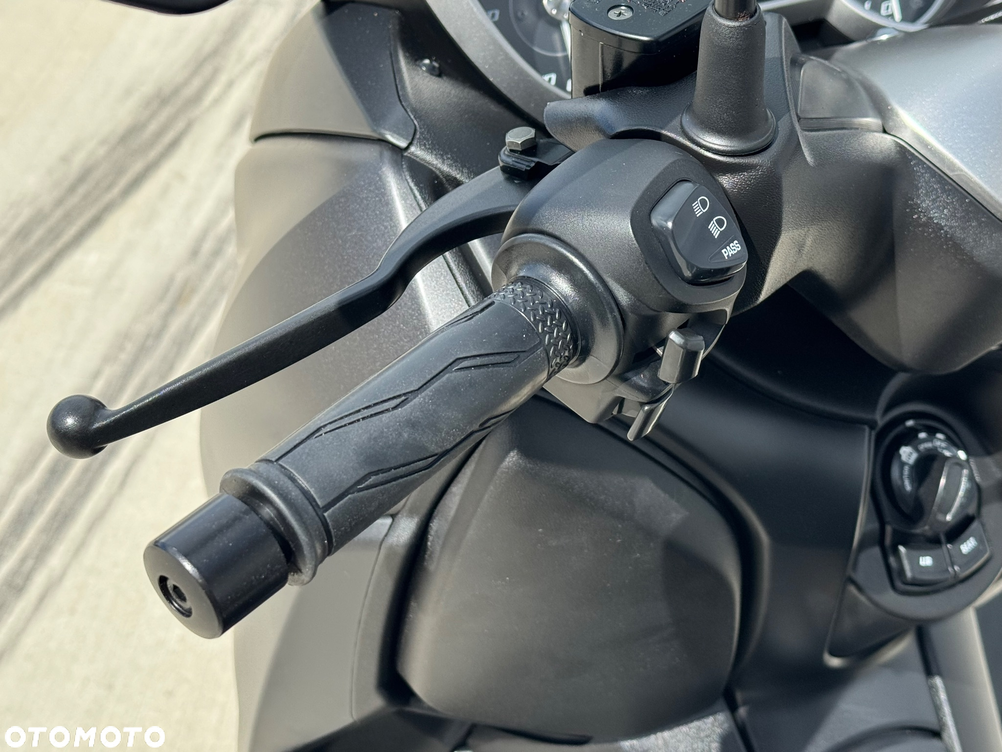 Yamaha X-max - 27