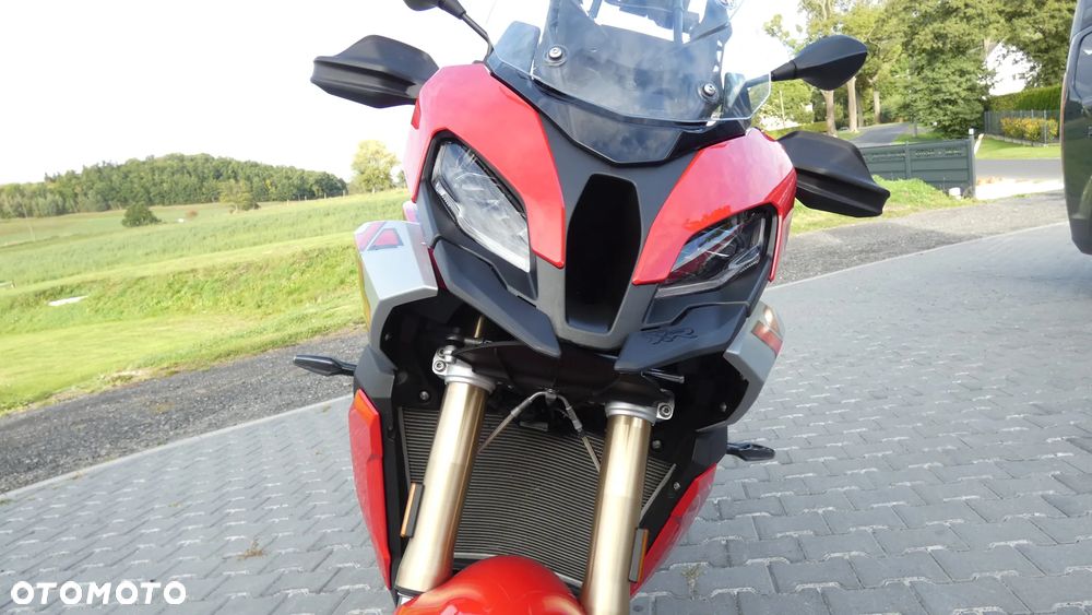 BMW XR - 14