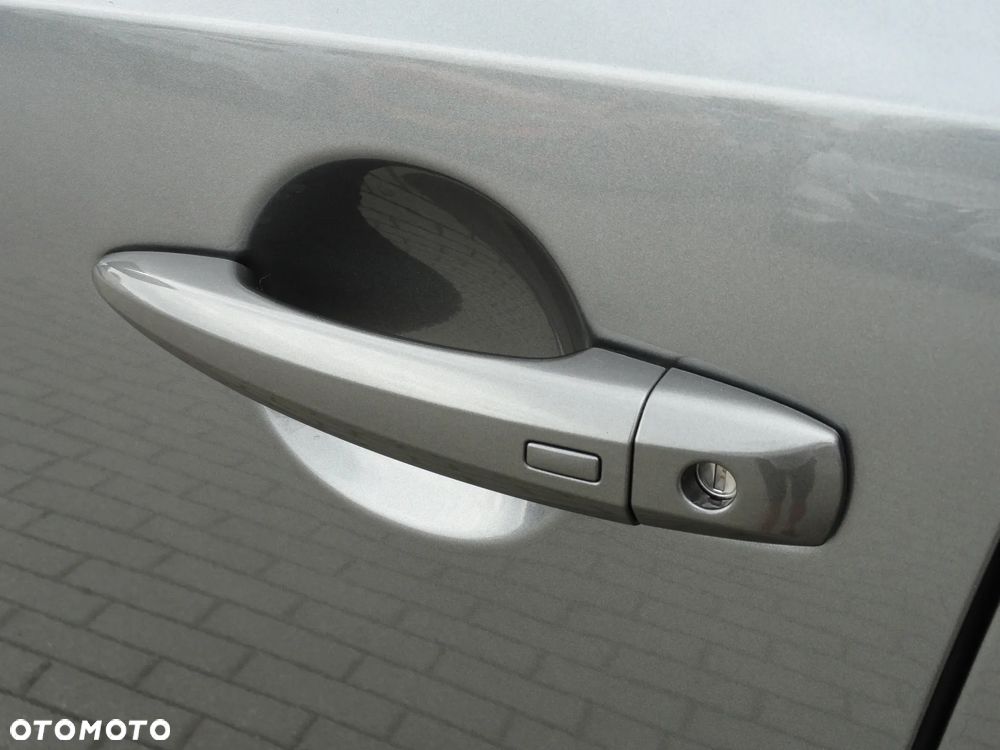 Nissan Qashqai 1.3 DIG-T MHEV Xtronic N-Connecta - 27