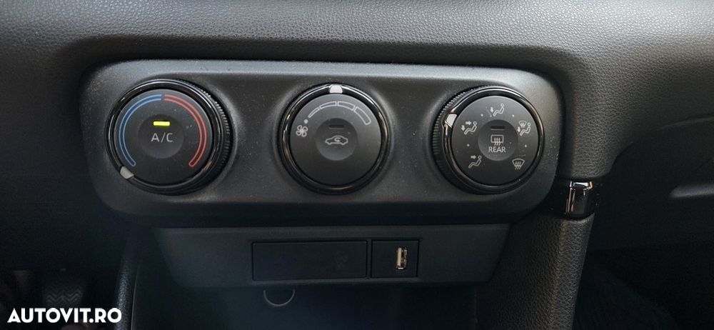 Toyota Yaris 1.0 L Eco - 18