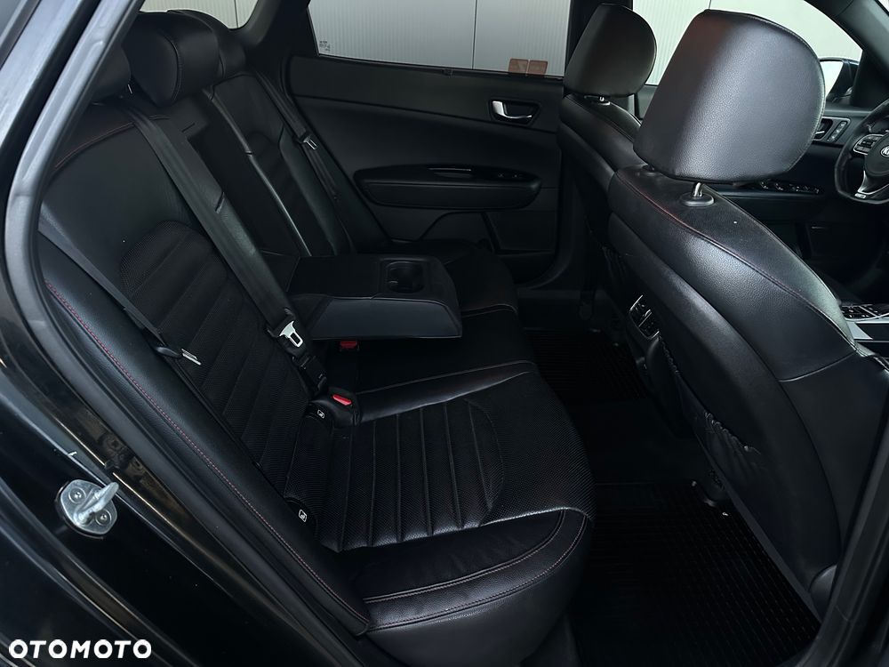 Kia Optima - 21