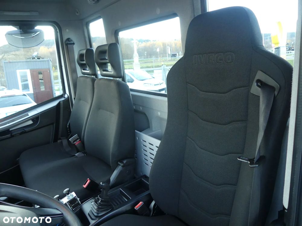 Iveco EUROCARGO 120E-220 / HAKOWIEC / EURO 6 / 48 tys km !!! / MANUAL / - 29