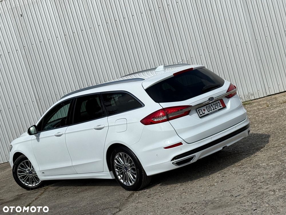 Ford Mondeo 2.0 EcoBlue Titanium - 36