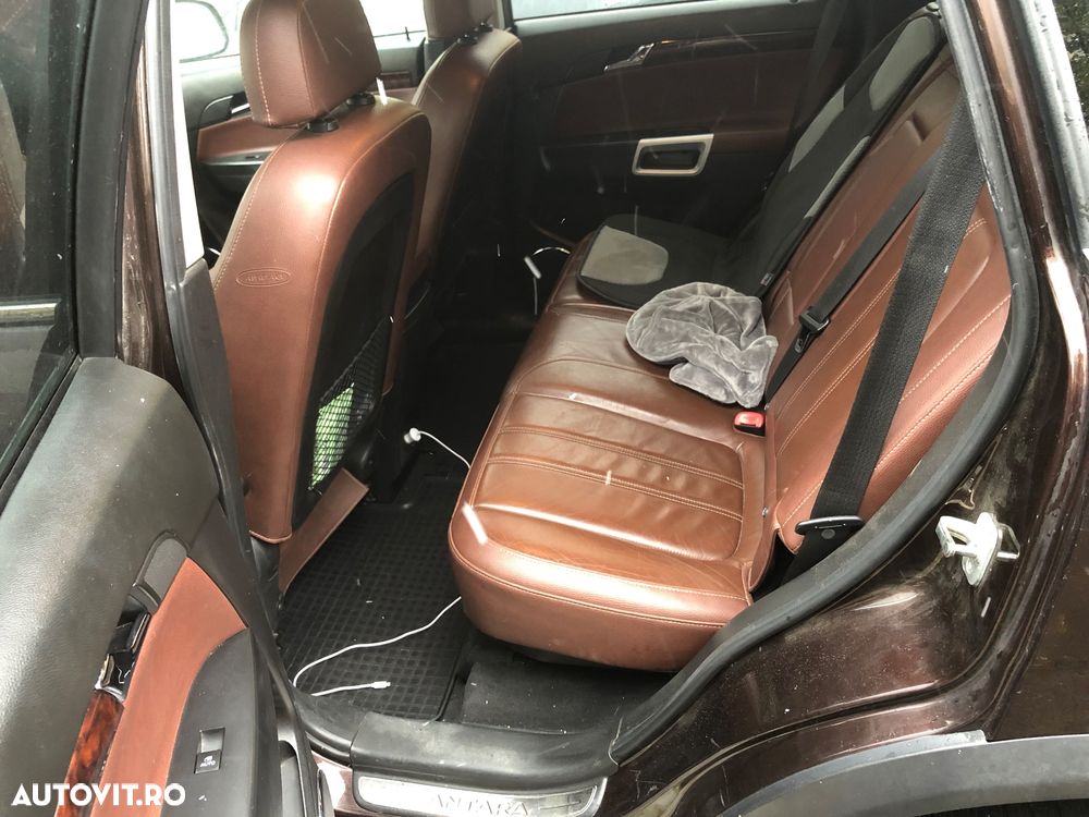 Opel Antara - 12