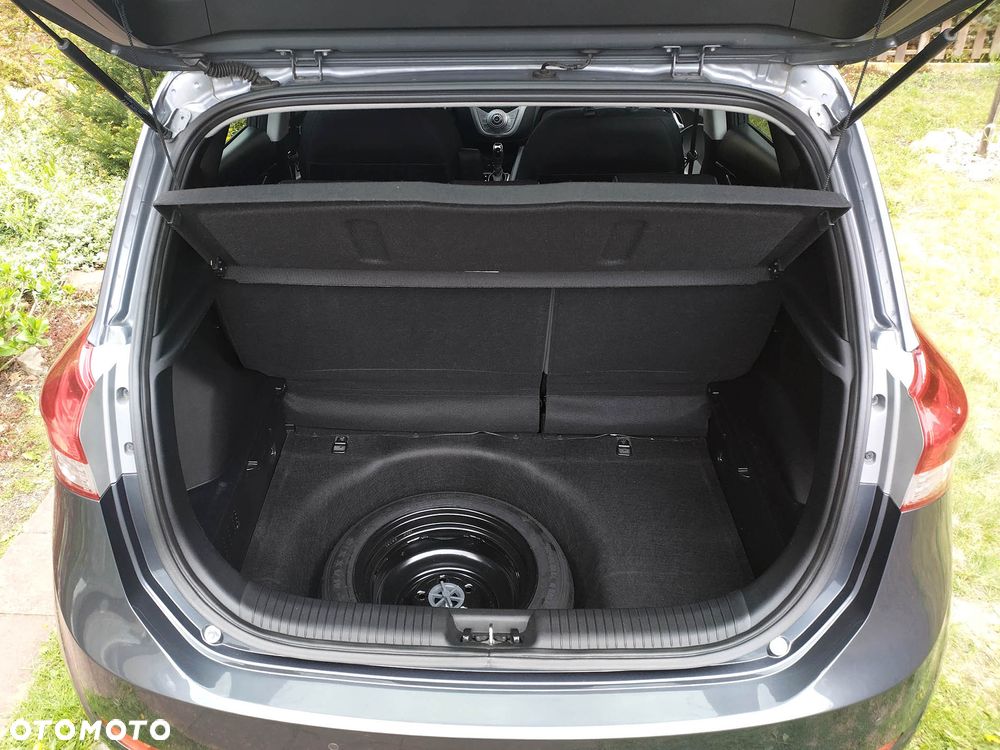 Hyundai ix20 1.6 Comfort - 32