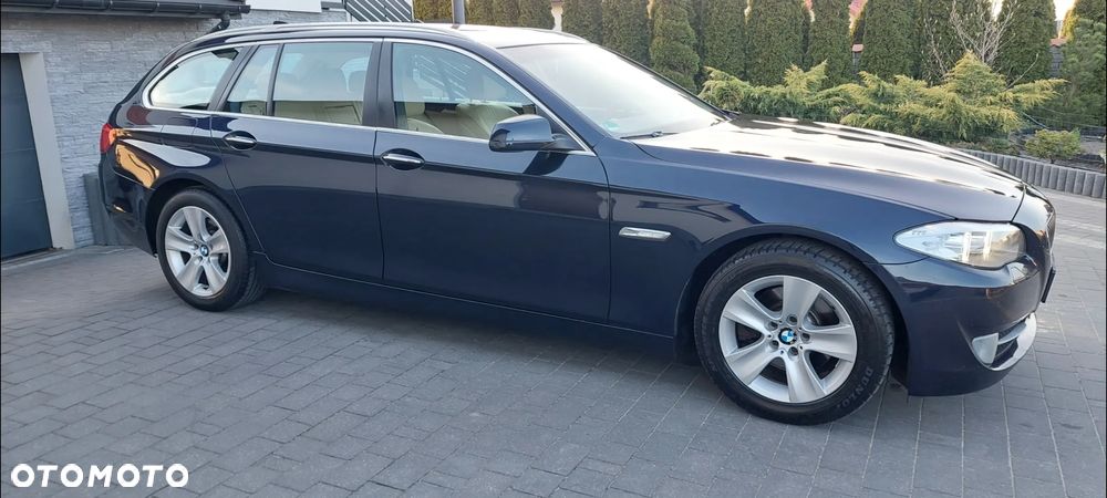 BMW Seria 5 520d - 2