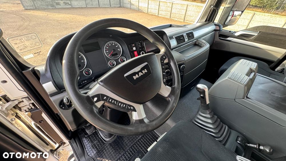 MAN MAN TGS 35.400 - 33