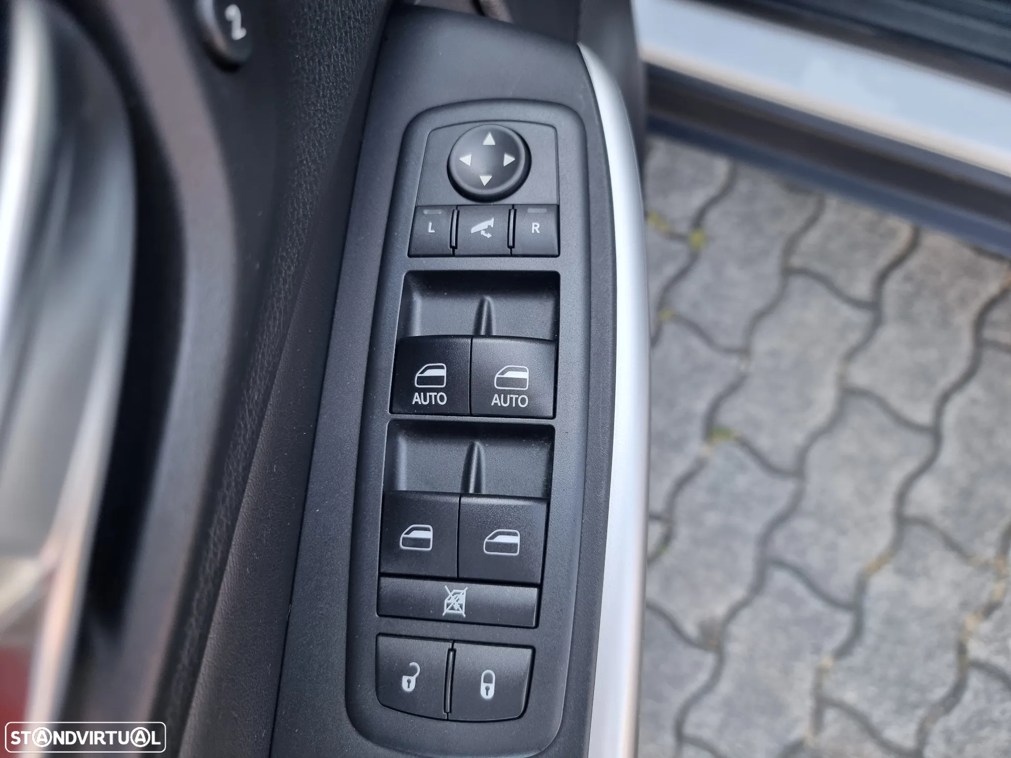 Jeep Cherokee 2.0 CRD Limited - 11