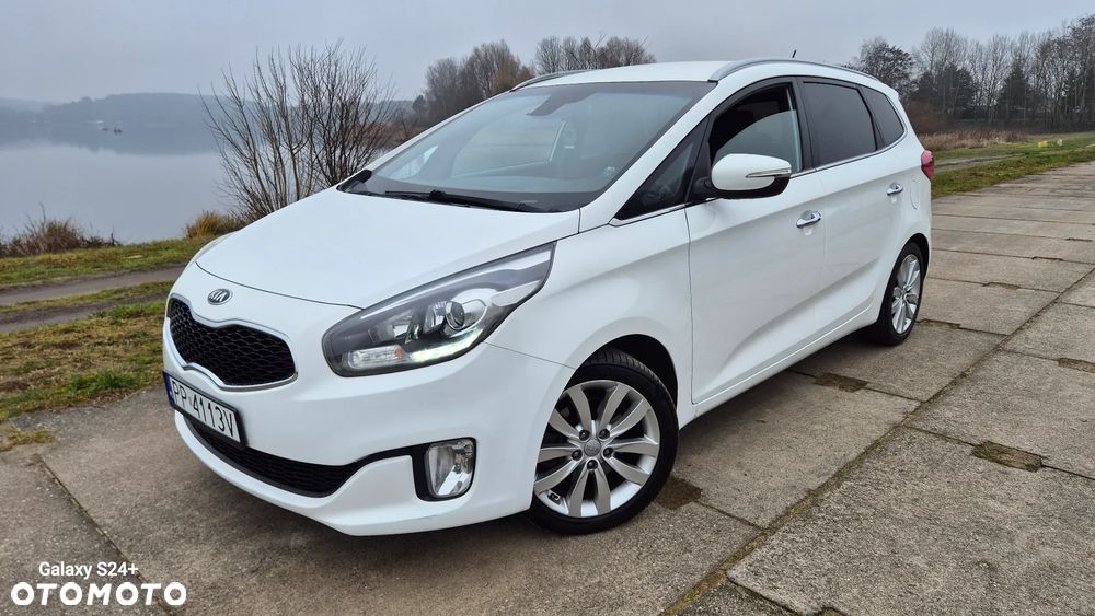 Kia Carens 1.7 CRDi 115 Dream Team Edition - 2