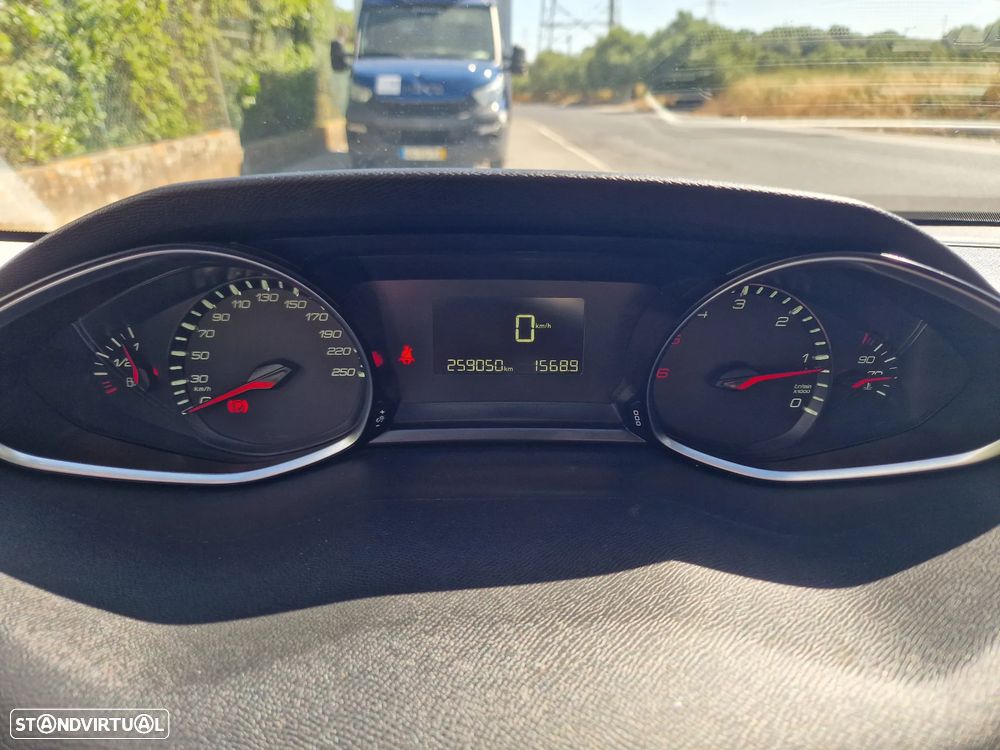 Peugeot 308 1.6 HDi Active - 21