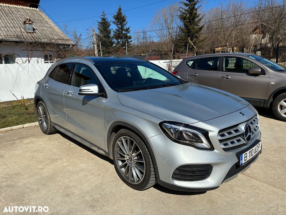 Mercedes-Benz GLA 250 4MATIC 7G-DCT AMG Line - 1
