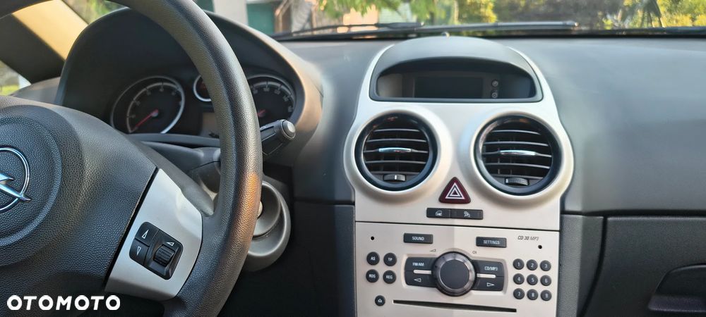 Opel Corsa - 3