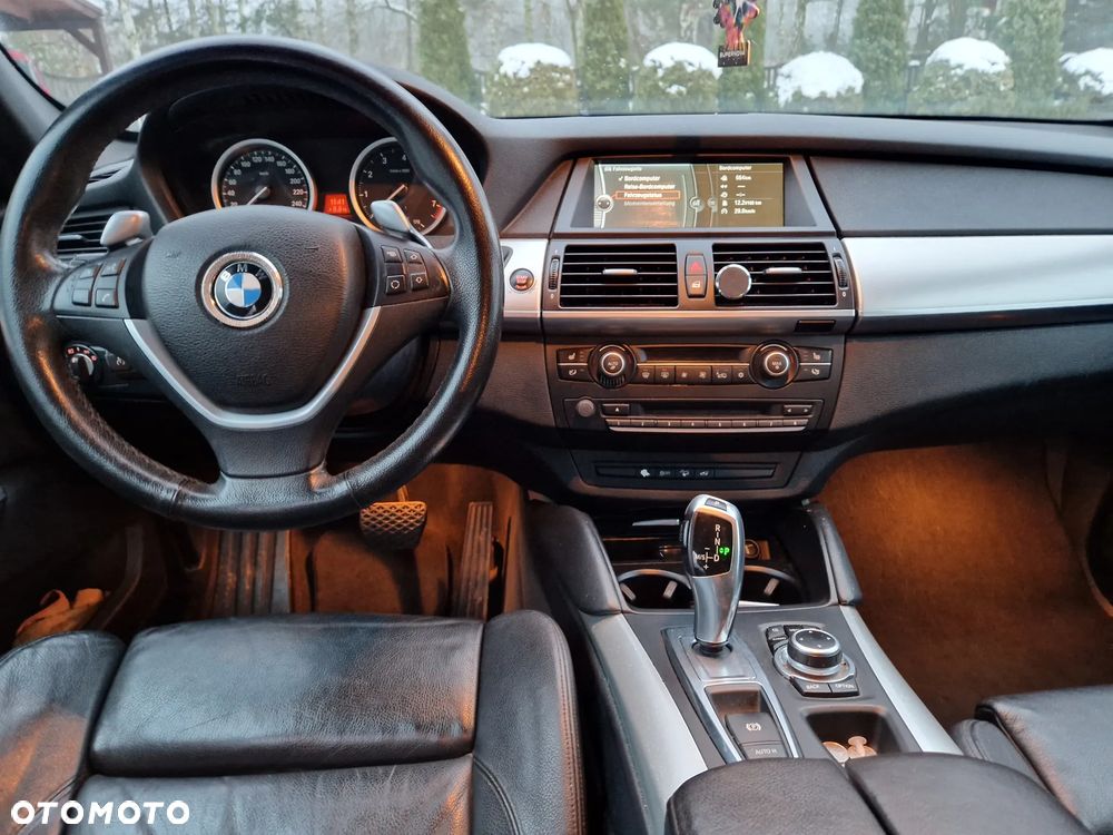 BMW X6 xDrive35i - 14
