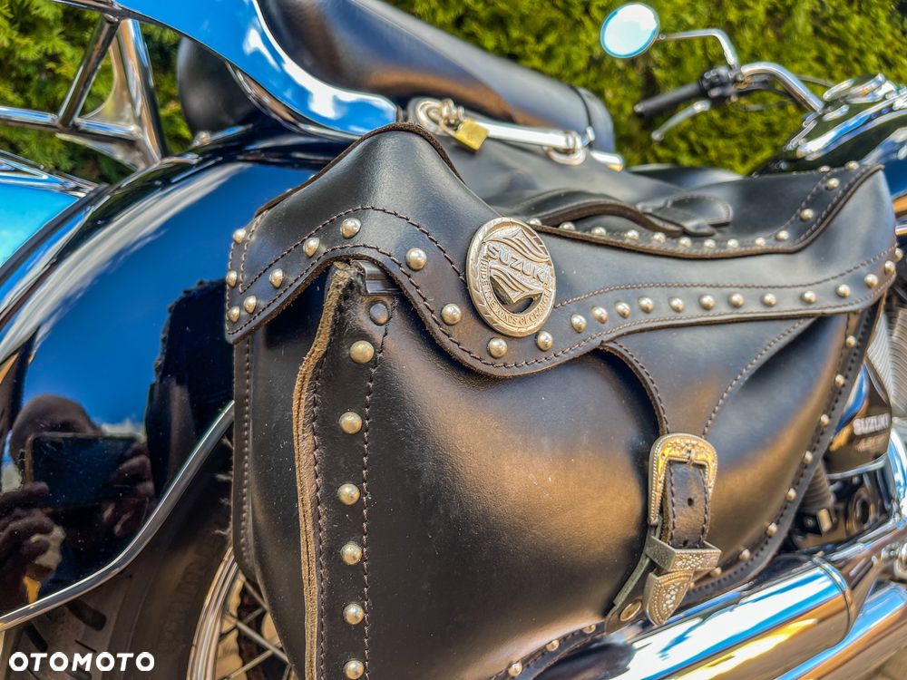 Suzuki Intruder - 21