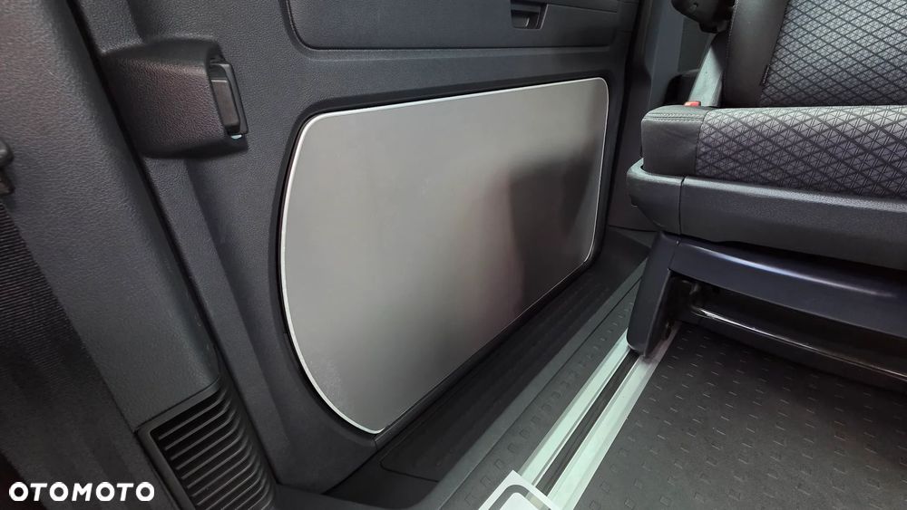 Volkswagen California - 14