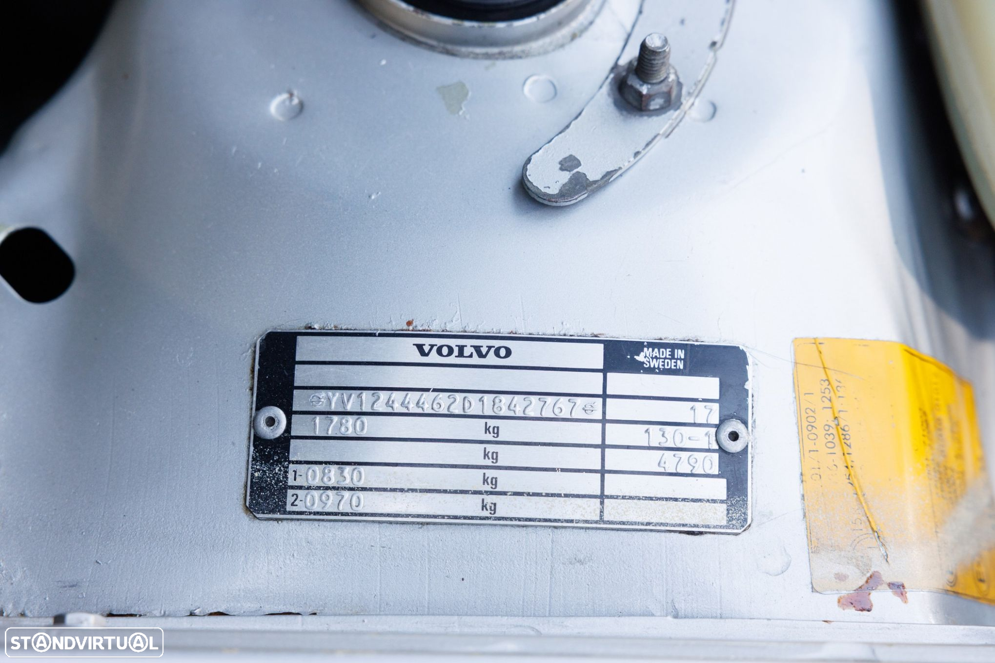 Volvo 244 - 23