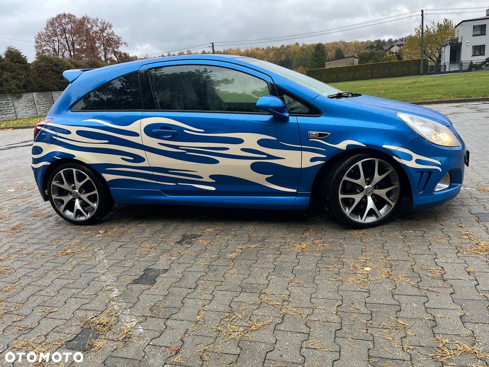 Opel Corsa 1.6T OPC - 18