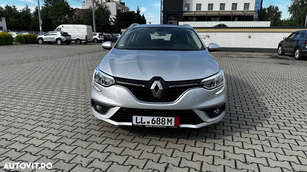 Renault Megane Energy dCi Intens - 9