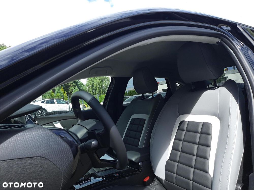 Citroën C4X 1.2 mHEV Max eDCT6 - 11