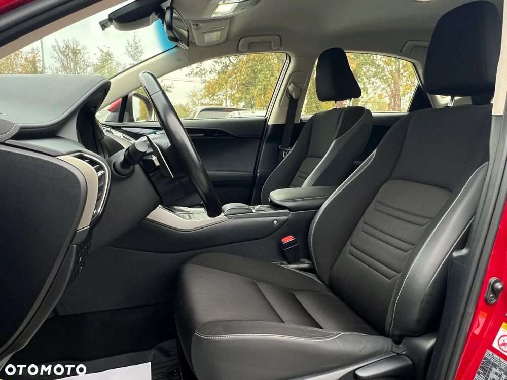 Lexus NX - 14